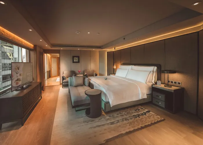Conrad 5*