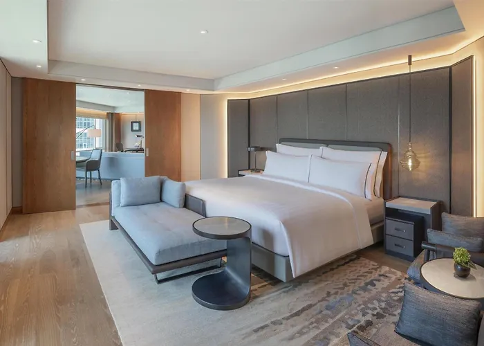 Conrad Hotel 5*