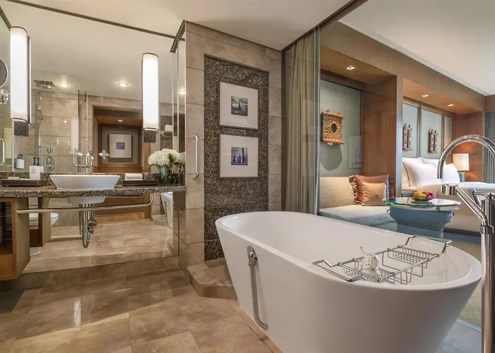 Hotel Conrad 5*